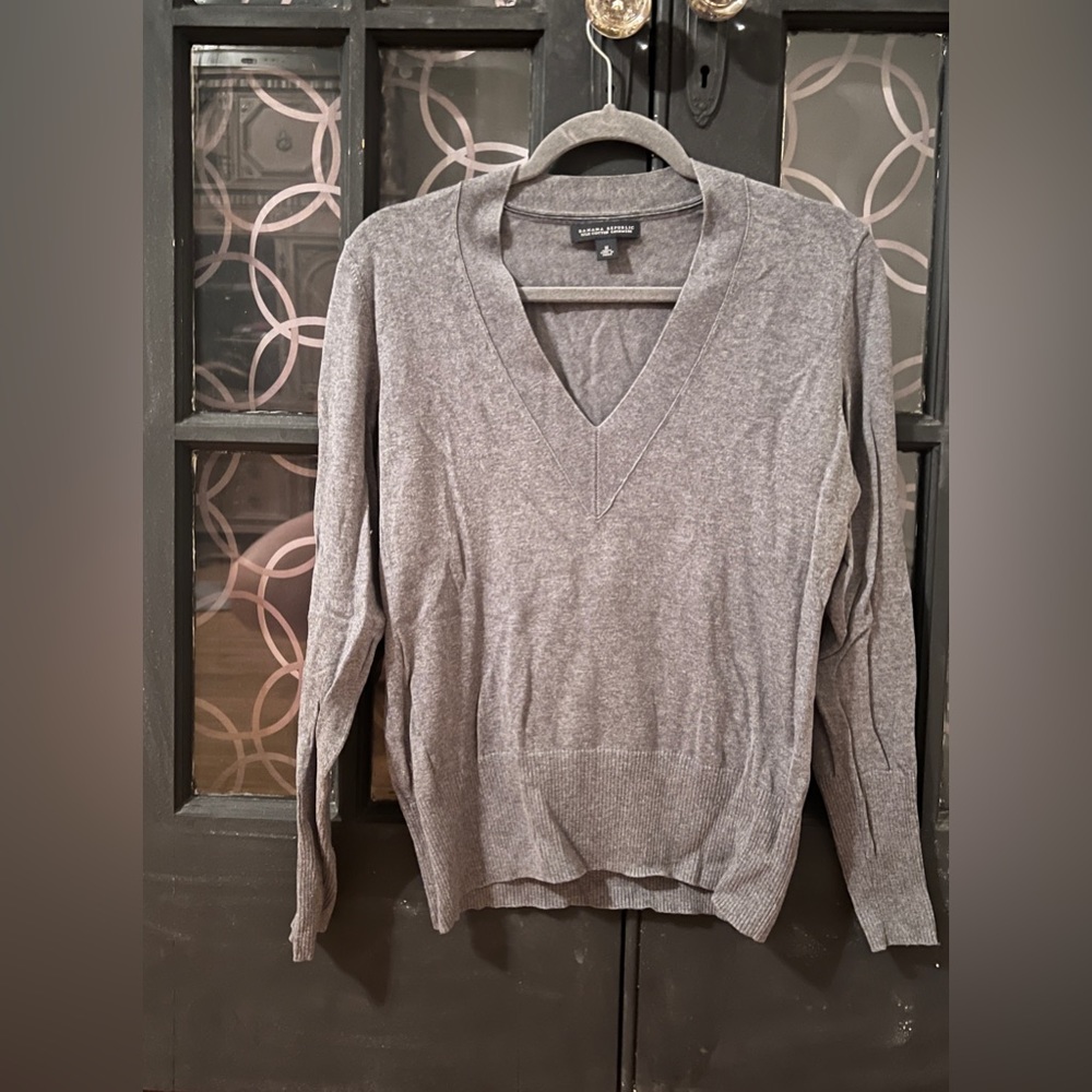 Banana Republic Sweater, Grey, V Neck, size M